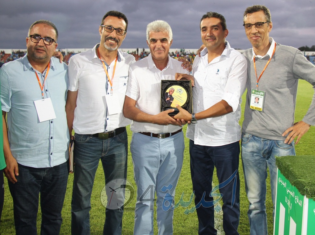 المدير الإداري السابق للدفاع الجديدي يتعاقد مع فريق بالبطولة الوطنية