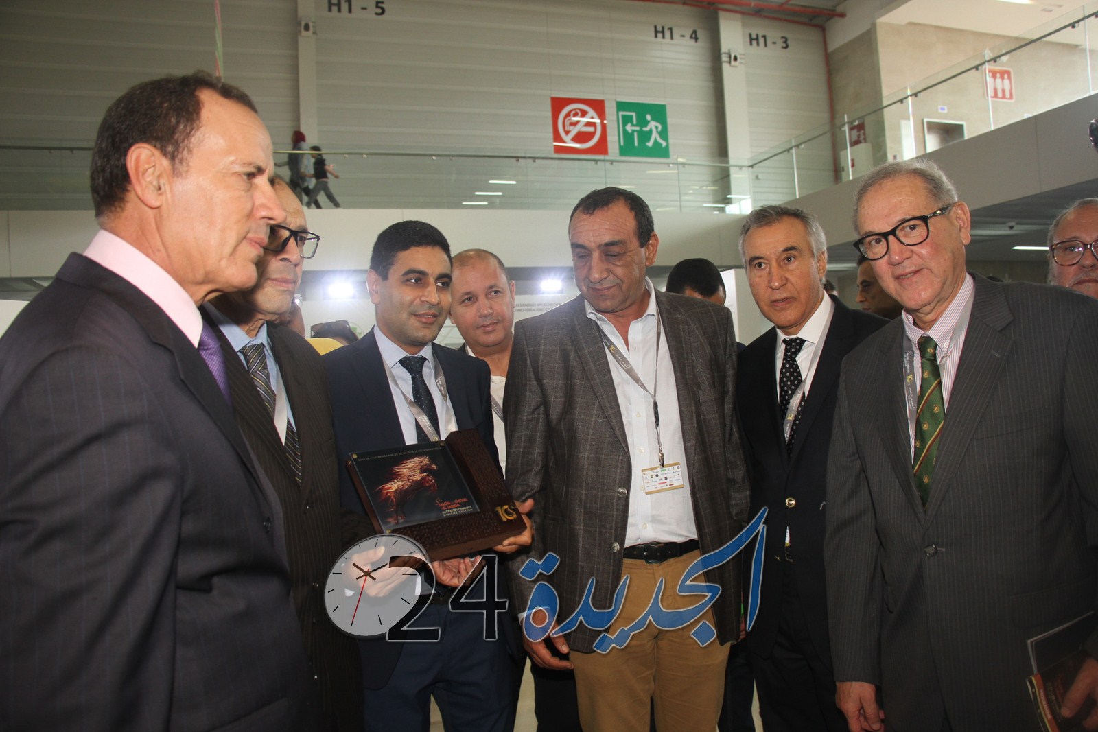 بالصور.. زيارة لرواق المجمع الشريف للفوسفاط  بمعرض الفرس بالجديدة