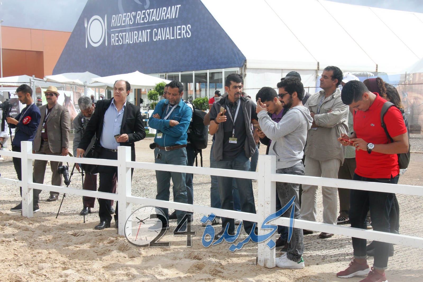 الشركة الملكية لتشجيع الفرس تستقبل وفدا من الإعلاميين بمعرض الفرس بالجديدة