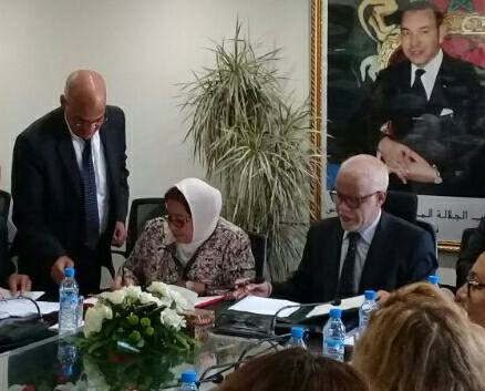 توقـيع اتفاقـيات شراكة بـيـن وزارة الـشغل وجمعية منال لحقوق الـطفـل والمرأة بـالجديدة