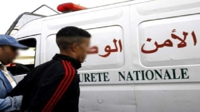 أمن سيدي بنور يوقف تلميذا بتهمة الاعتداء على مدير مؤسسة تعليمية بالسلاح الابيض