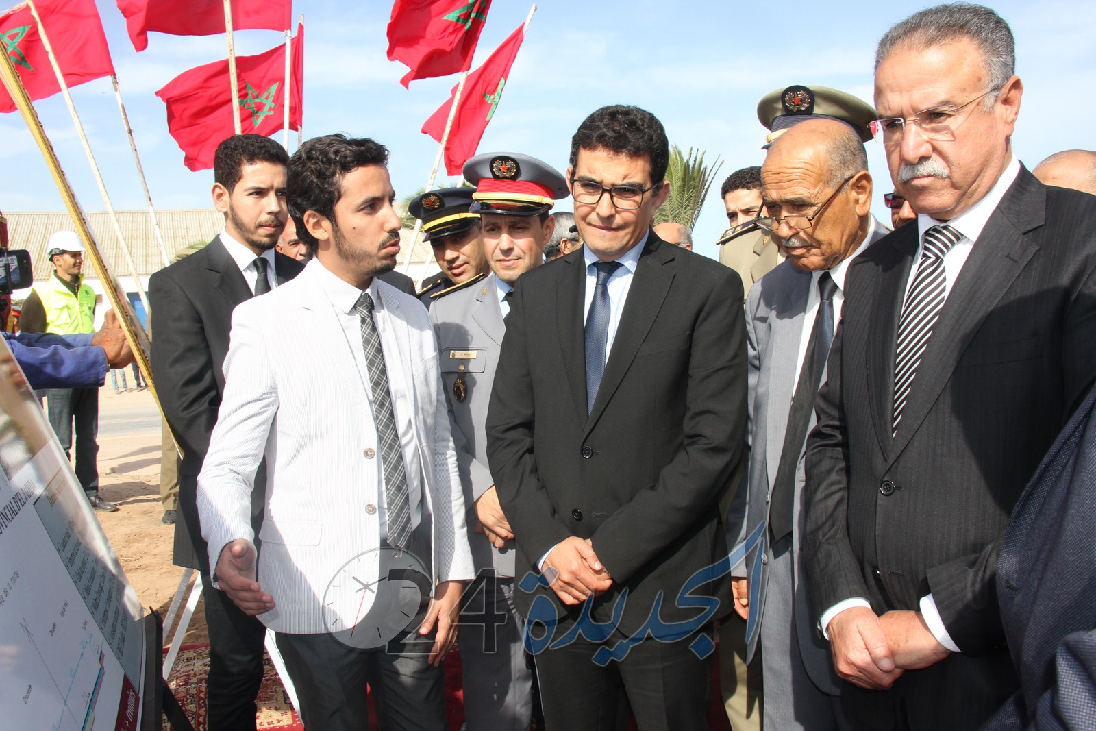 بالصور.. اعطاء انطلاقة أشغال تهيئة وتوسيع طريق مركز جماعة اولاد غانم