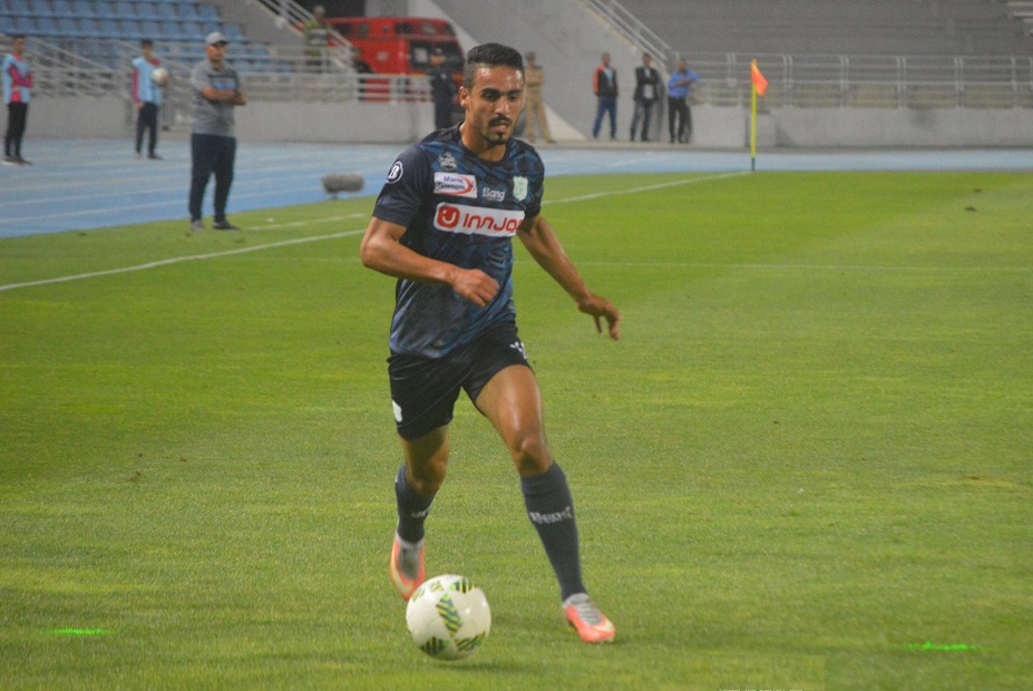 عودة اللاعب طارق الستاتي إلى تداريب نادي الدفاع الحسني الجديدي