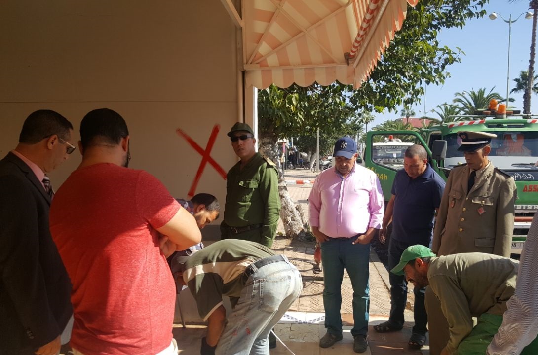 بالصور.. حملة غير مسبوقة لتحرير الملك العمومي بالبئر الجديد ومطالب بنقل التجربة لباقي مدن الاقليم