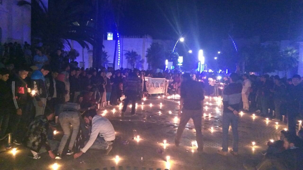 بالصور... تنظيم مسيرة طلابية حاشدة بشوارع الجديدة للمطالبة بإطلاق سراح زملائهم المعتقلين