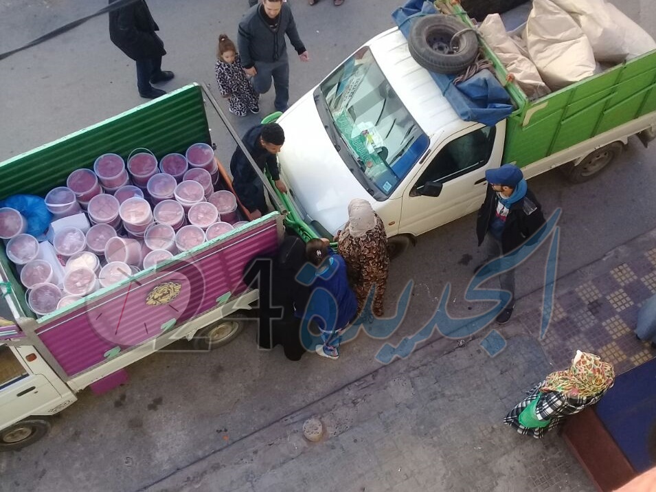 بالصور.. الإطاحة بالمزود الرئيسي لباعة ''السوندويتشات''بالجديدة باللحوم الفاسدة