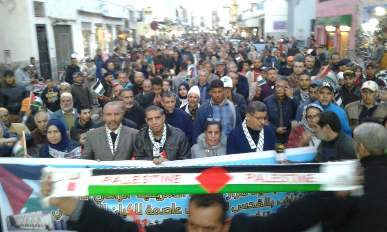 بالصور.. تنظيم مسيرة شعبية حاشدة بالجديدة نصرة للمسجد الاقصى