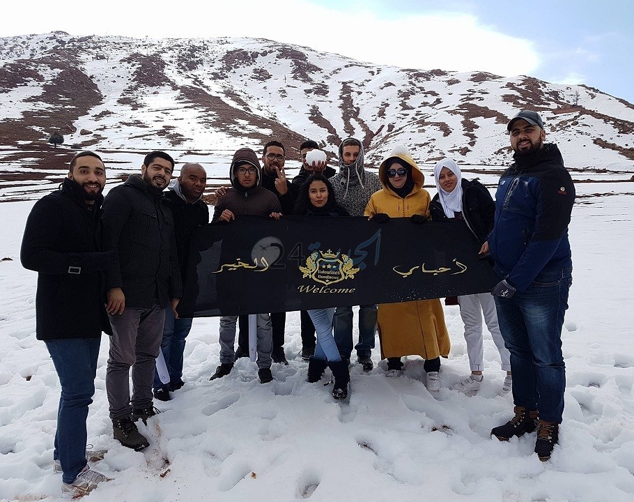 فايسبوكيون من الجديدة ينظمون قافلة تضامنية في مناطق جبال الاطلس