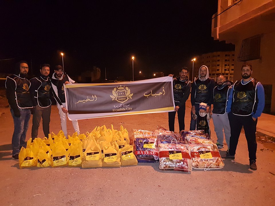 مجموعة 'أحباب الخير' بالجديدة تقوم بعمل خيري تجاه المشردين