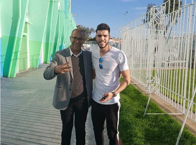 اللاعب الدولي وليد أزارو يحضر تدريبات الدفاع الجسني الجديدي