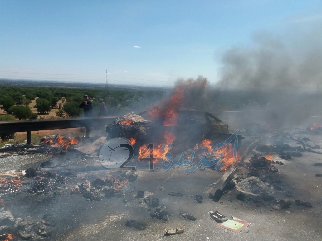 بالصور.. سقوط ضحايا واحتراق عدة سيارات جراء اصطدام رموك ب 4 سيارات قرب أكادير