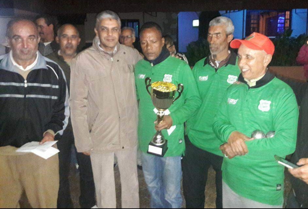 الدفاع الحسني الجديدي للكرة الحديدية وصيفا للبطل بالدوري السنوي للنادي الرياضي لآسفي