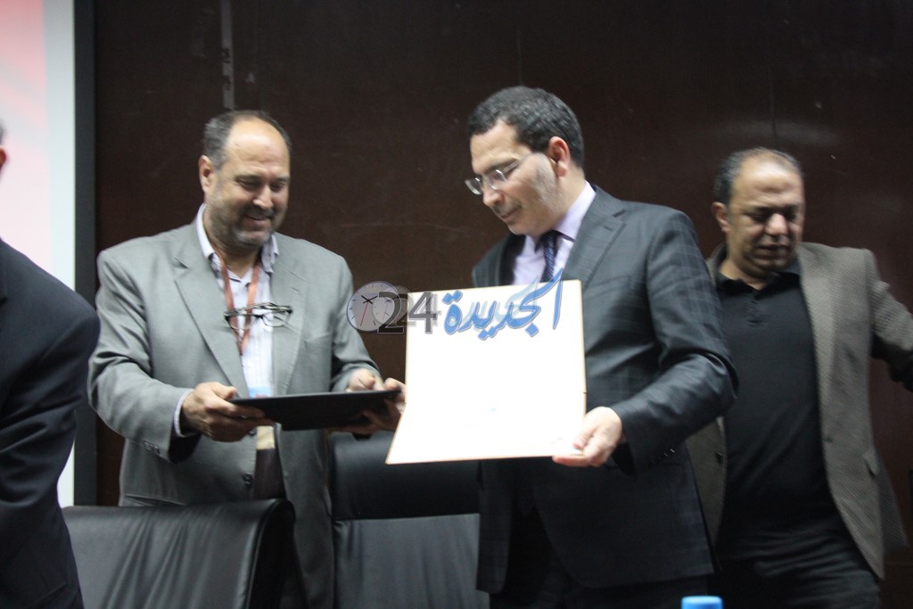 الوزير 'مصطفى الخلفي' يحاضر بكلية الآداب بالجديدة حول قضية الصحراء المغربية (صور+فيديو)