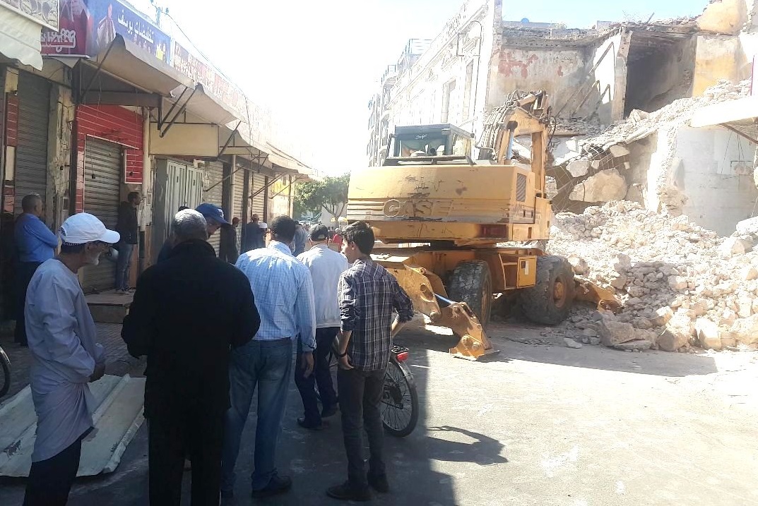 هدم عشوائي لعمارة بالجديدة يهدد بوقوع كارثة غير محسوبة العواقب