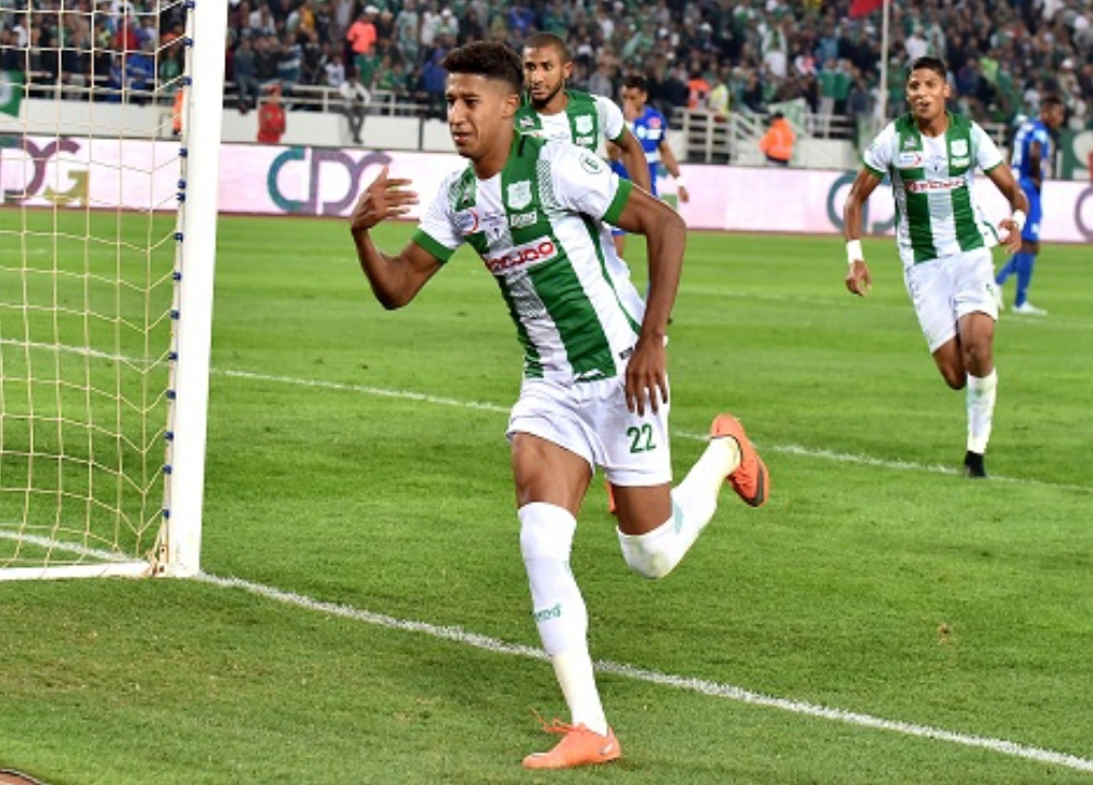 رئيس الزمالك المصري يوافق على انتداب اللاعب حميد احداد مقابل 1.2 مليار سنتيم