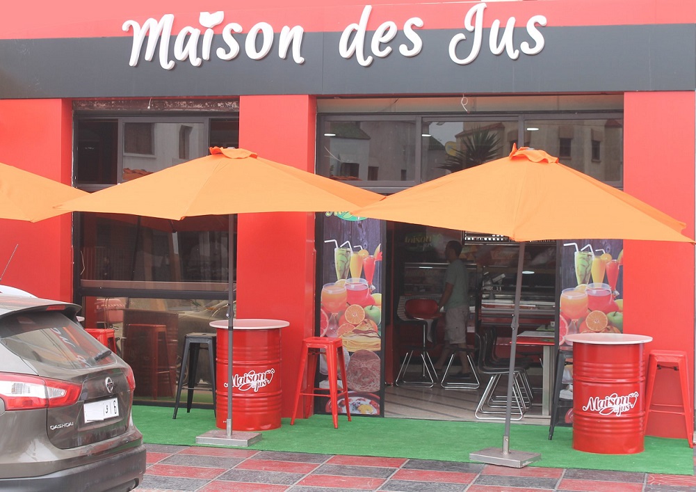 بالصور.. افتتاح La Maison des Jus المتخصصة في بيع كل أنواع العصير  بالجديدة