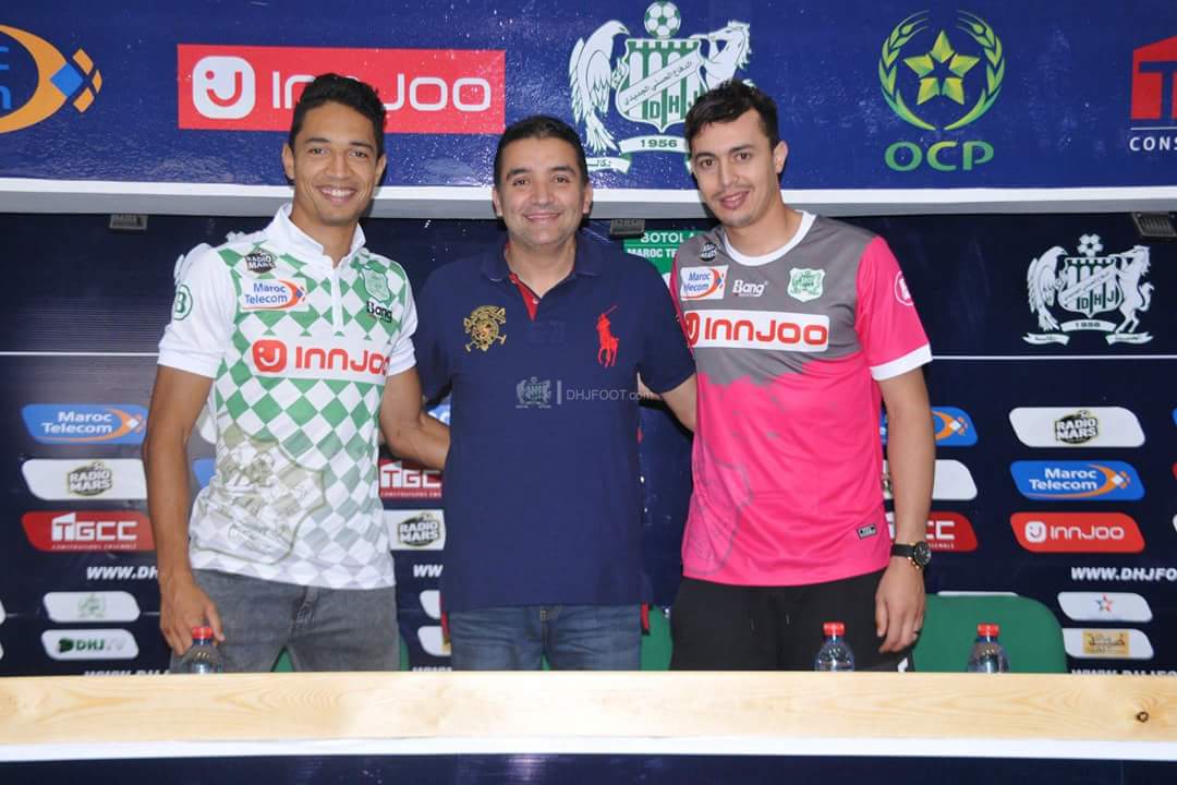 حارس المغرب التطواني والمهدي قرناس يوقعان في كشوفات الدفاع الجديدي