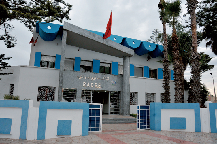 الاعلان عن انقطاع جزئي للتيار الكهربائي عن بعض الأحياء بالجديدة صباح يوم غد الاحد