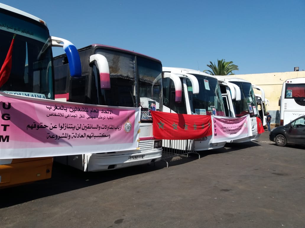 مهنيو النقل العمومي للمسافرين يشلون حركة النقل بالمحطة الطرقية بالجديدة