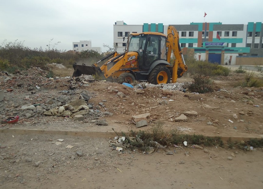 تنظيم يوم تحسيسي وحملة للنظافة بمحيط الثانوية التأهيلية النجد بالجديدة