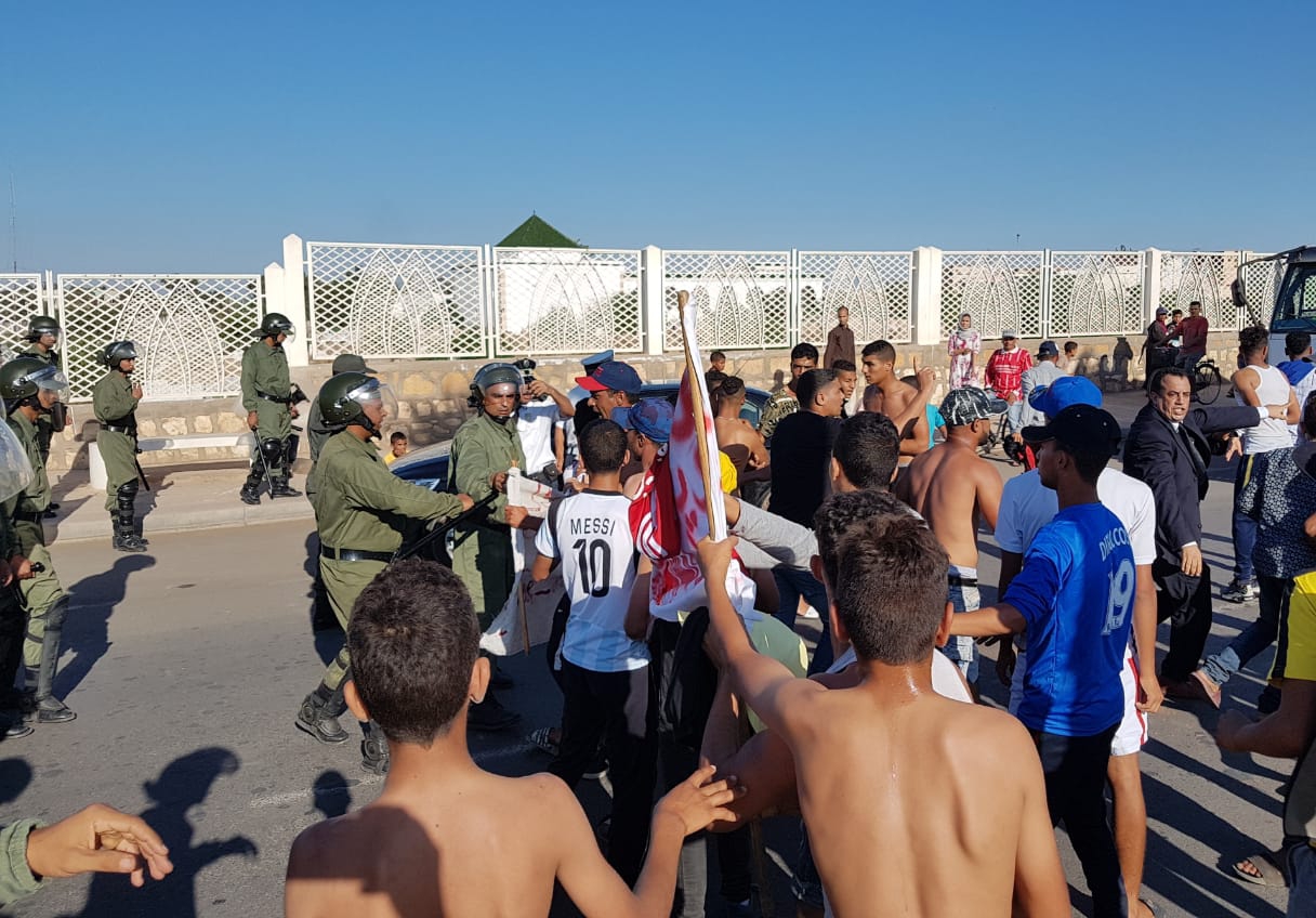 أزمة السكن بدوار القرية.. هل يرضخ عامل سيدي بنور الحسن بوكوتة المعين حديثا لضغط الشارع ؟!