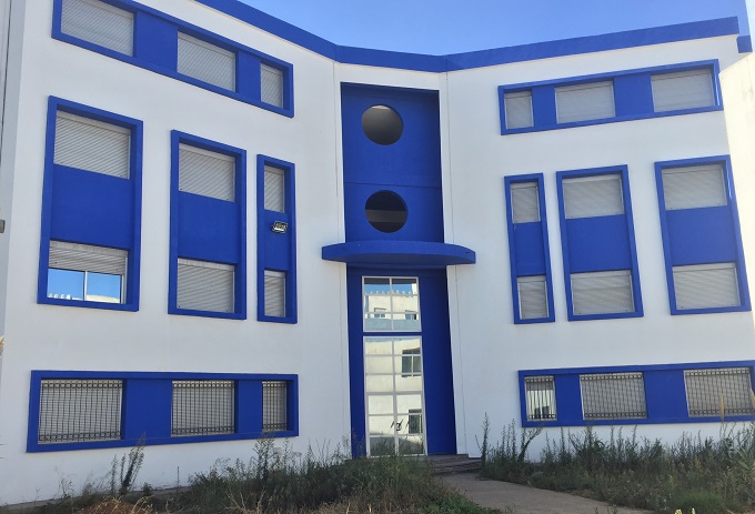 بناية للبحث العلمي مغلقة منذ سنتين بكلية العلوم بالجديدة  رغم انتهاء الاشغال