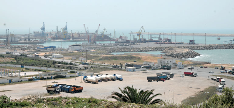 عامل بناء يقضي نحبه في حادث سقوط حائط بالجرف الأصفر