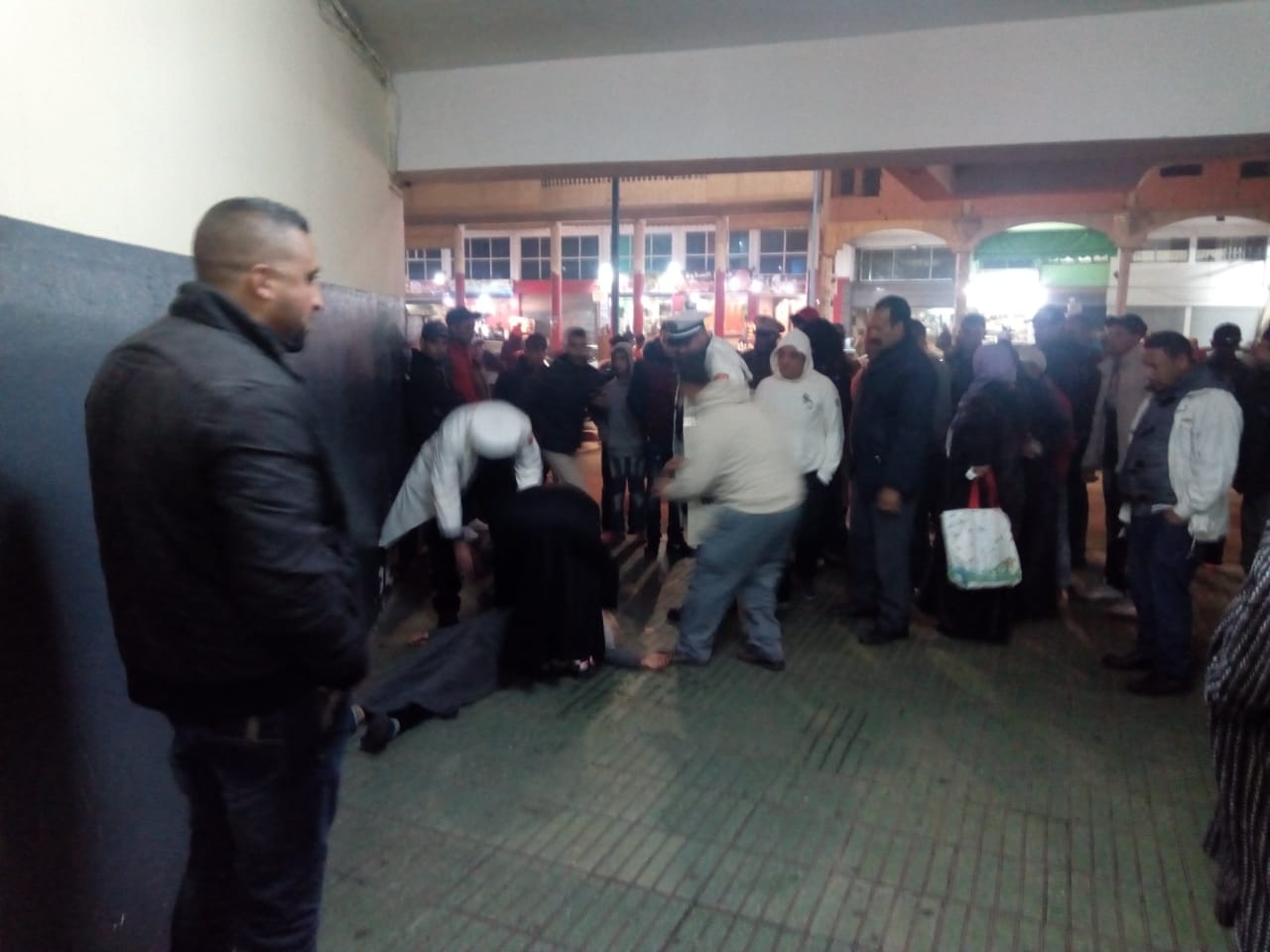 شجار حول زبون بين وسيطات في الكراء قرب المحطة الطرقية للجديدة كاد أن ينتهي بكارثة