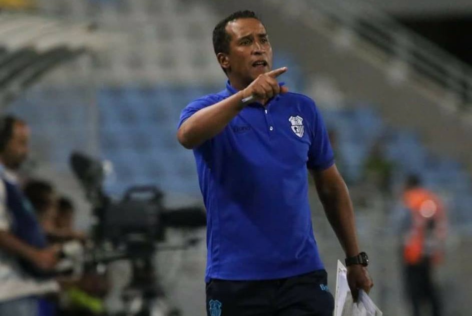 بلعربي مدرب نهضة الزمامرة يتحدث عن أهدافه المسطرة مع المكتب المسير