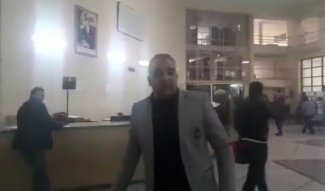 مستخدمو ومستخدمات المركب العقاري بالجديدة يحتجون