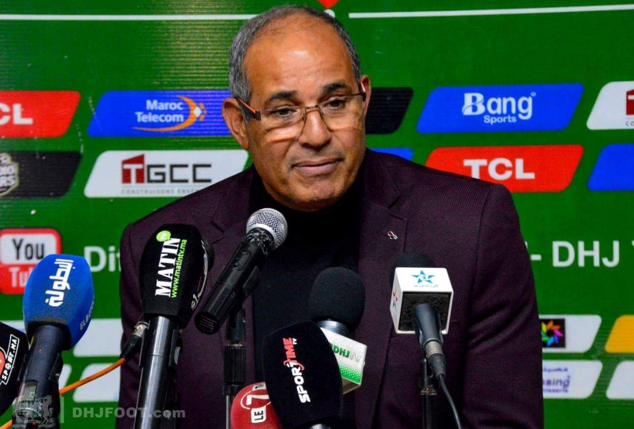 الزاكي متحدّثا عن غياب ''أستاتي'' في مباراة الوداد : 'مْن الأحسن كاع ما تكونشّ نهائياً'