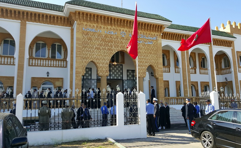 جهات نافذة تضغط لعرقلة تنفيذ حكم  قضائي بافراغ محل تجاري بالجديدة صادر عن المحكمة التجارية