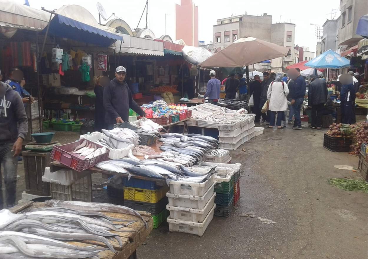 سيادة قانون الغاب وهيمنة ''الفتوات'' تغزو سوق لالة زهرة بالجديدة خلال شهر رمضان