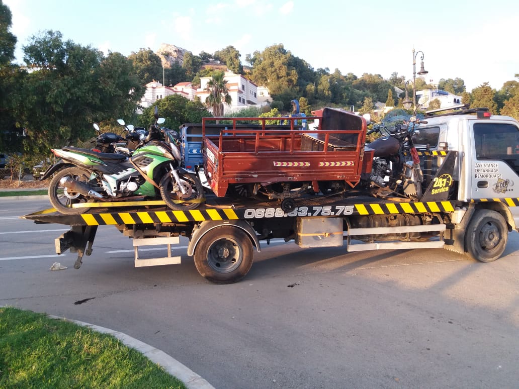 بالصور.. المصالح الشرطية اللاممركزة تواجه بالحبس السائقين المتهورين الذين يعرضون السلامة الطرقية للخطر‎