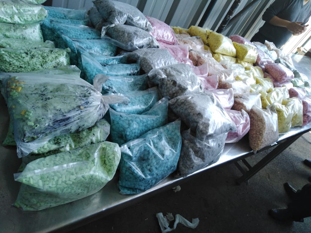 التنسيق الاستخباراتي والأمني يحبط عملية تهريب دولي ل568000 'قرقوبية' إكستازي إلى المغرب