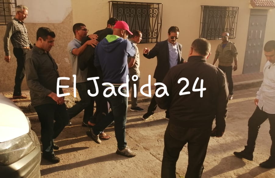 الشرطة بالجديدة تعيد تمثيل جريمة قتل حي المويلحة وخلاف حول ''القرقوبي'' كان الدافع وراء الجريمة