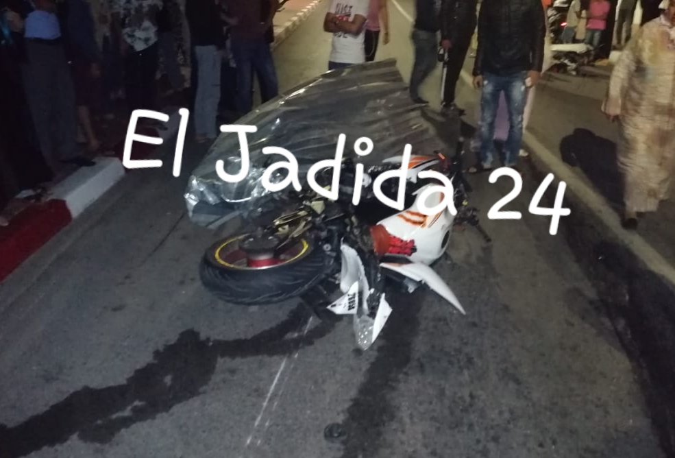 عاجل.. مصرع فتاة شابة واصابة 6 آخرون في اصطدام دراجتين سريعتين وسط الجديدة