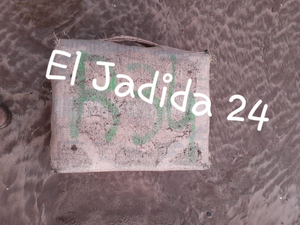 البحر يلفظ على شواطئ الجديدة مزيدا من ''الحشيش'' المهرب إلى القارة العجوز