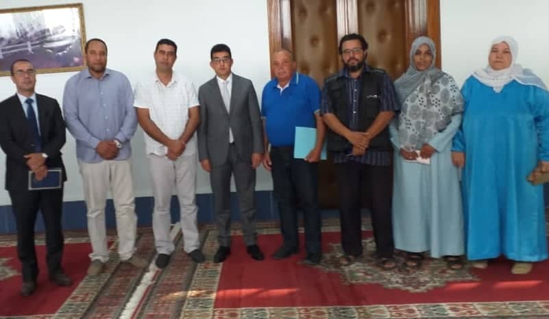 عامل الجديدة يجتمع بمهنيي قطاع جني الطحالب البحرية ويتعهد بالوقوف في وجه لوبيات الفساد في القطاع