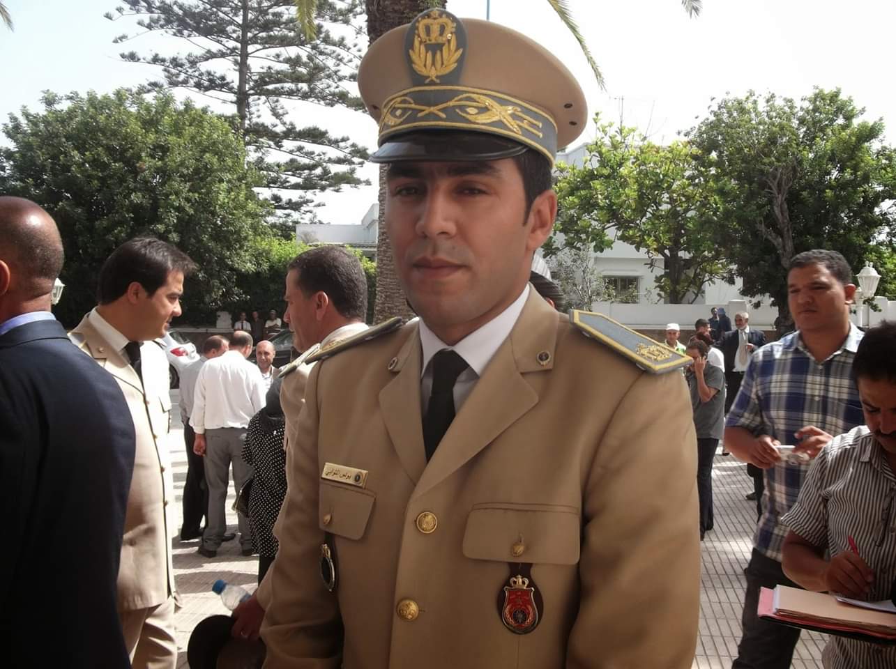 صدمة بمنطقة اولاد احمدان بعد تنقيل القائد يونس التوابي الى مدينة السمارة