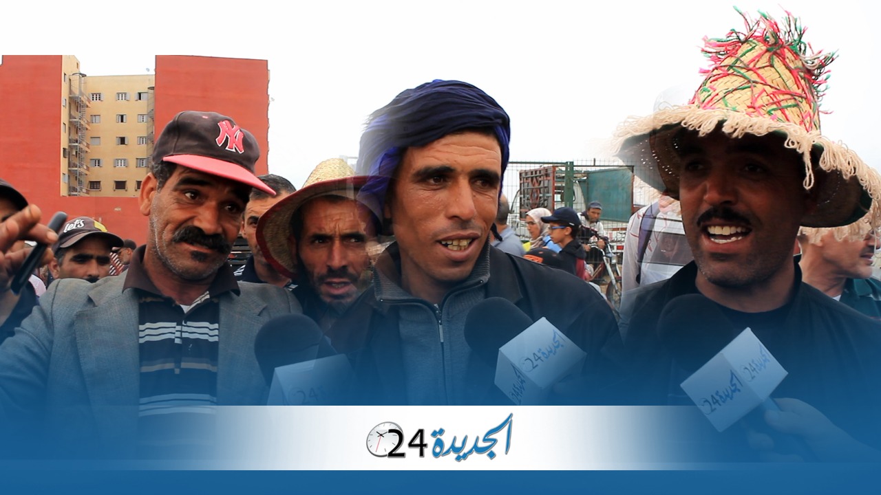 شاهد.. مواطنون يطالبون بمنع الشناقة من ولوج رحبة الغنم بالجديدة