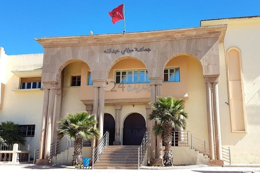 مجلس جماعة مولاي عبد الله يتدخل لإنصاف ورد الاعتبار للمرحلين من ساكنة دواوير الشخالبة وأولاد الحفيان.