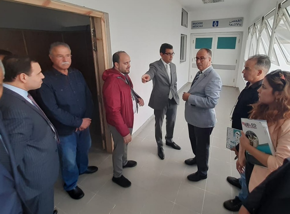 عامل الجديدة يقوم بزيارة مفاجئة للمستشفى الإقليمي محمد الخامس بالجديدة