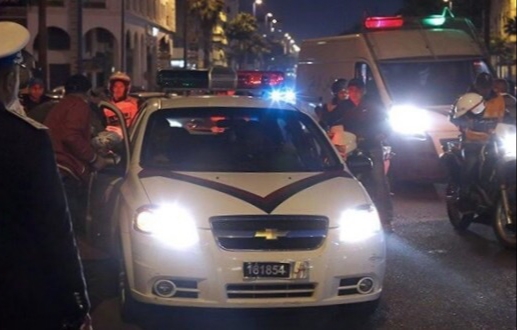 الشرطة توقف شابا يعاني من اضطرابات نفسية استقل سيارة صديق شقيقه واصطدم بسيارة أجرة بالجديدة