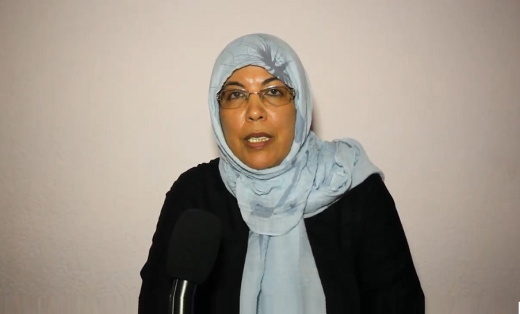 استاذة تشتكي بعدما قضت 27 سنة في الخدمة : ''خدم وما تخلصش لمدة 6 اشهر''‎