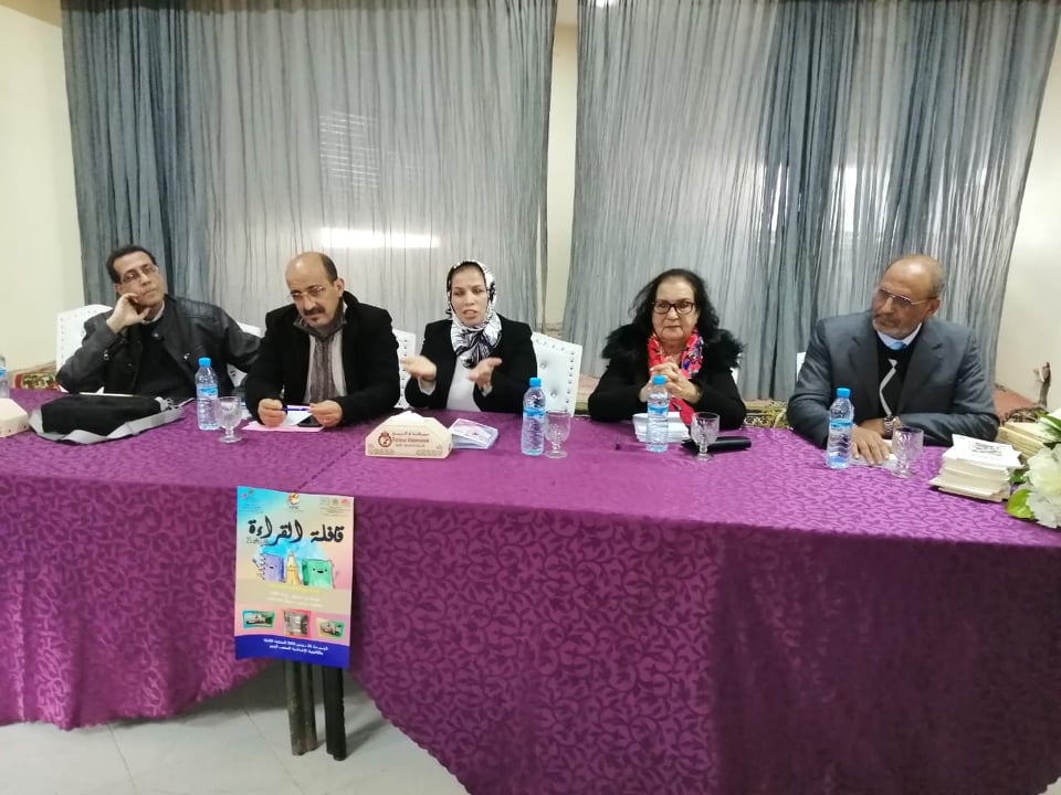 قافلة القراءة لمديريتي الثقافة و التعليم و جمعية الشؤون الثقافية بالجديدة تحط الرحال باعدادية المصب بآزمور