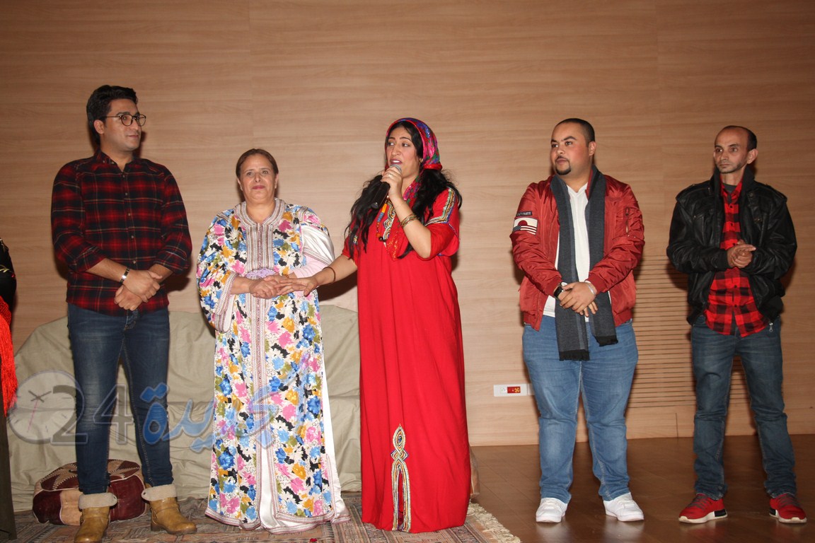 مسرحية ''أنا وبناتي'' لدنيا بوطازوت في ضيافة act4community بالجديدة