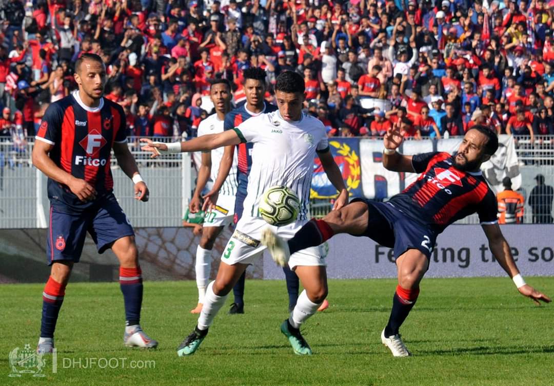 التعادل الإيجابي يحسم ديربي دكالة عبدة بين الدفاع الحسني الجديدي وأولمبيك آسفي