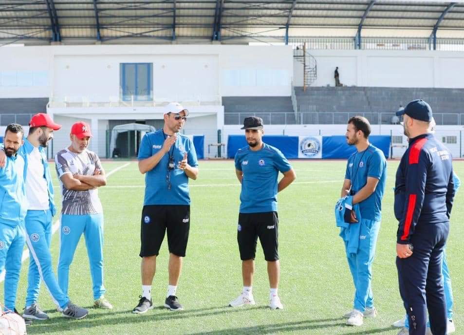 نهضة الزمامرة ينفصل عن مديره التقني ومدربي فئاته بسبب الإكراهات المالية