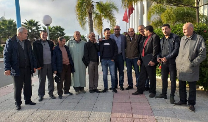 أرباب الطاكسيات الصغيرة يلتقون رئيس أمن الجديدة ويطالبون برفع الضرر من طاكسيات مولاي عبد الله